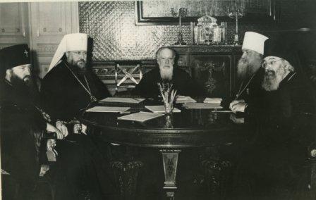 Архиепископ Никодим на заседании Священного Синода